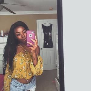 Meet your Posher, Diana